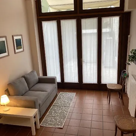 Apartamento Monolocale In Con Giardino Vicino Al Centro Verona